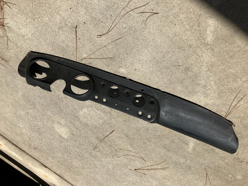 MG Midget Austin Healey Sprite  LHD Facia or Dashboard 65-67 Black Wrinkle Paint - Image 1 of 4