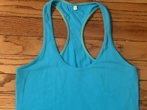 Canotta Lululemon donna Aqua/Turquoise Racer schiena esercizio yoga taglia 8 media - Foto 1 di 5