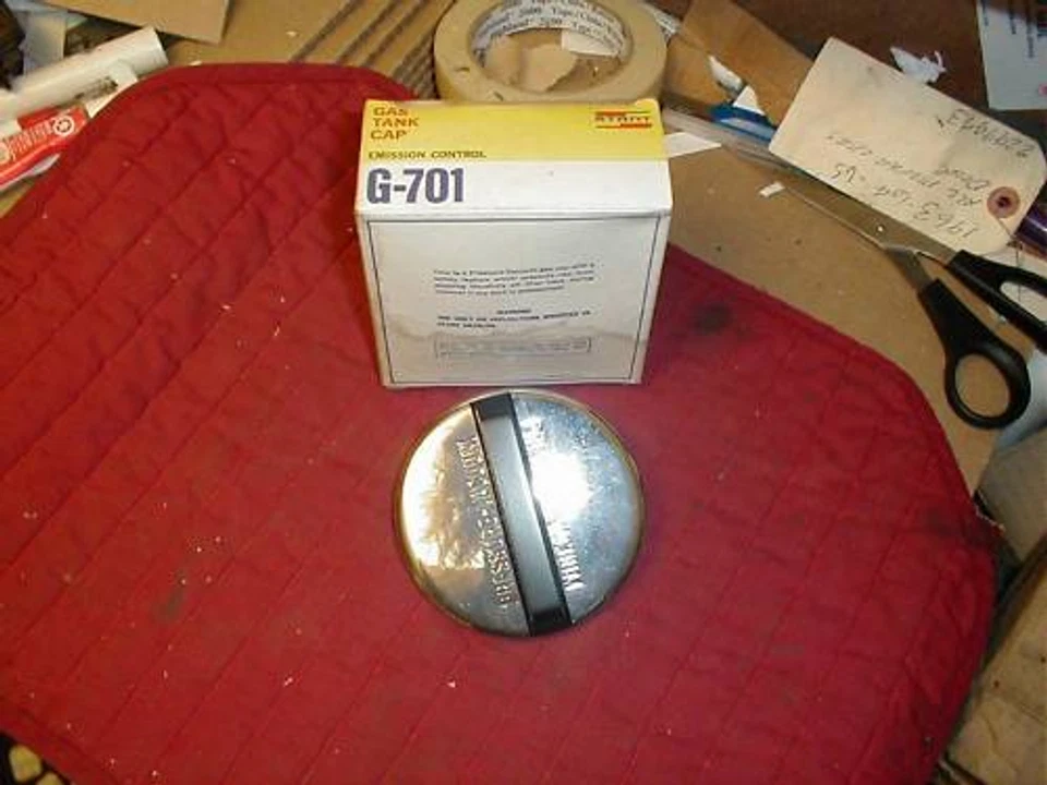 Ford Mustang Pinto Ranchero 1971-4 tapa gasolina stant nuevo de lote Foto 1 de 3