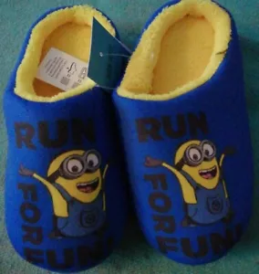 Minions pantofole / slipper run for fun! Taglia 28/29 nuova e confezione originale - Foto 1 di 4