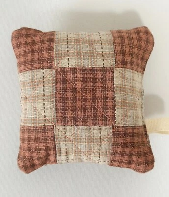 Pin cushion Needle Old Rose Pillow hanging loop quilt patchwork square 4" - Image 1 of 3