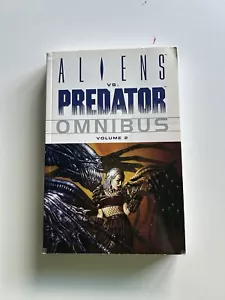 ALIENS VS PREDATOR OMNIBUS VOLUME #2 DARK HORSE COMICS 2007 - Picture 1 of 6