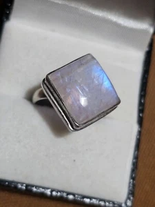 Large Sterling Silver Moonstone Ring Size Q - Picture 1 of 3