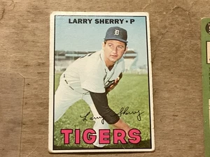 1967 Topps High Number #571 Larry Sherry - EX+ - Lite Corner Wear - No Creases - - Picture 1 of 2