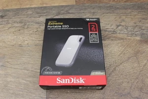 SSD portátil Sandisk Extreme de 2 TB SDSSDE51-2T00-AW25 | Nuevo sellado - Imagen 1 de 6