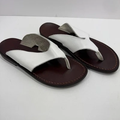 Munro American Womens Leather Sandals White Flip Flops Sculpted 8.5 - Image 1 of 4