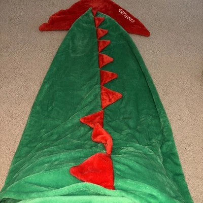 Legoland Souvenir Peluche Cola de Dragón Manta Usable Verde Rojo Lego Parque Temático Foto 1 de 4