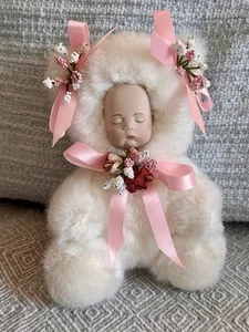 Bambola Anne Geddes Style 1986 Sugar Lump vintage che dorme di Boots Tyner - Foto 1 di 9