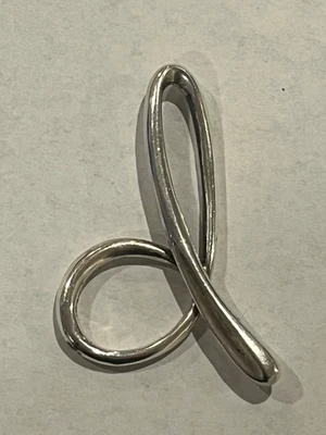 Tiffany & Co. Elsa Peretti Plata Esterlina Alfabeto "D" Colgante Deslizante, 1.75" Tal Foto 1 de 4