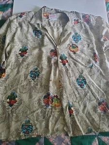 Camisa de seda vintage con botones Nick And Nora pequeña tema de surf - Imagen 1 de 6