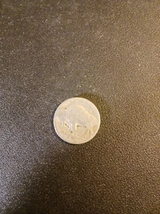 1916-D 5C Buffalo Nickel - Picture 1 of 2