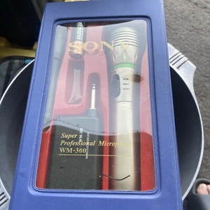 BRAND NEW Sony WM-300 Wired/Wireless Microphone Receiver Transmitter Vintage - Picture 1 of 8