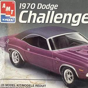 Dodge Challenger R/T 1970 AMT 1/25 nivel de habilidad 2 6466 - Imagen 1 de 11
