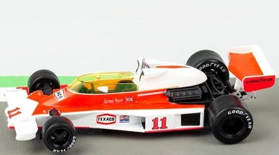 McLaren M23 James Hunt 1976 Modellino F1 Scala 1:43 World Champion BLISTER NUOVO - Immagine 1 di 4