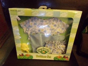 KIDS BED TIME SET OUTFIT APPROX 12IN SIZE DOLLS BOXED MATTEL - Picture 1 of 2