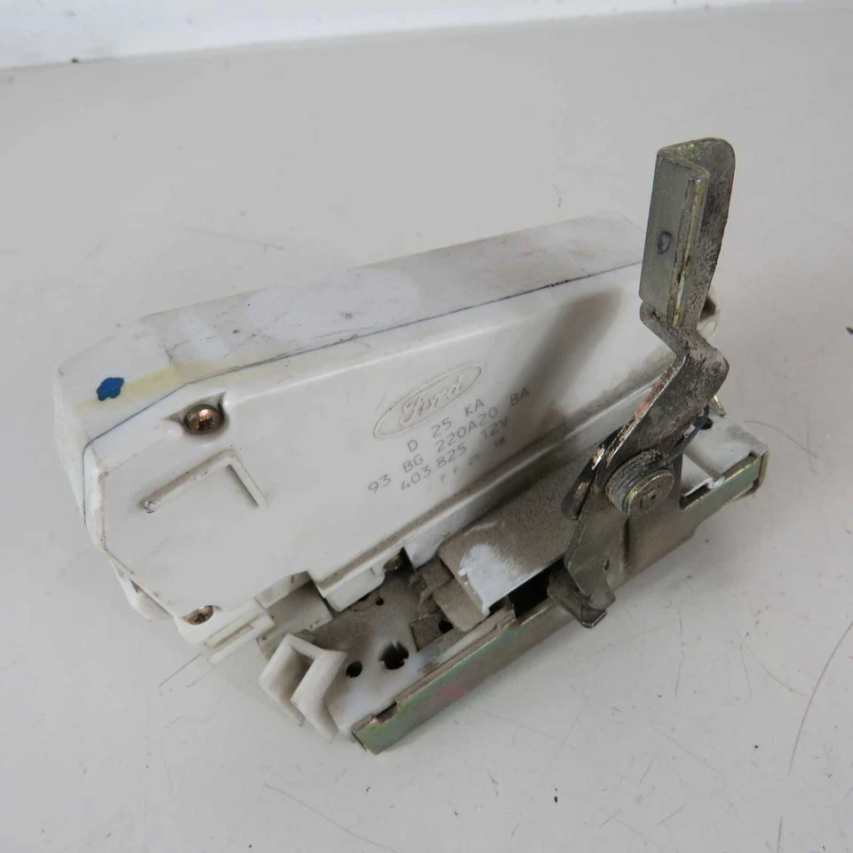 Serratura posteriore destra Ford Escort Mk4 restyling 1995-2000 39253 D-12-E-13 Foto 1 de 1