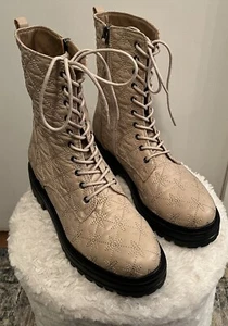 AEROSOLES Aware Laura Ashley Shelton Combat Boots Cream Women’s Size 9 - Picture 1 of 13