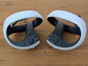 Sony PlayStation PS5 VR2 Right & Left Sense Motion Controllers PSVR2 - GET FAST - Picture 1 of 2
