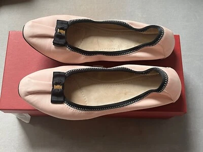 Salvatore Ferragamo My Joy Rosa Cuero Varina Arco Zapatos Planos 8.5 Nuevos Foto 1 de 4