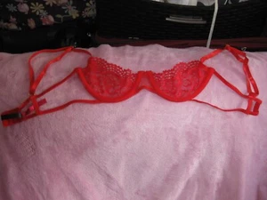 Women's One Size Red Floral Lace Underwire Bra - Picture 1 of 3