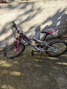 Mountain bike per ragazzi Montana EN 14764 MTB 20" - Foto 1 di 4