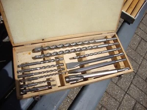 SDS Plus Bohrerset, unbenutzt, 12-teiliges Set in original Holzbox, Größen auf Deckel. - Bild 1 von 3