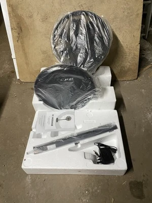 Duux Whisper 2 DXCF27UK Pedestal Adjustable Quiet Fan - Image 1 of 4