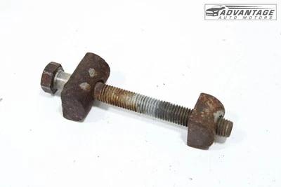 2006-2010 HUMMER H3 REAR SUSPENSION LEFT SIDE ARM SEAT NUT SCREW BOLT OEM - Image 1 of 4