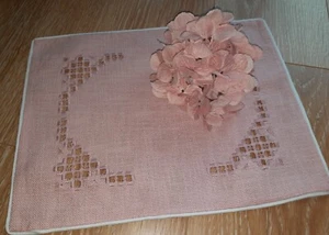 Hardanger Decke Tisch Set Mitteldecke Platzmatte rosa Handarbeit Landhaus rose - Bild 1 von 9