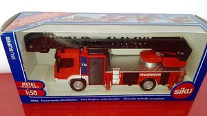 SIKU CAMION POMPIERI 1/50 - Foto 1 di 1