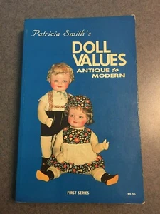 Muñeca Patricia Smith's 1979 valores antigua a moderna primera serie libro de bolsillo  - Imagen 1 de 6