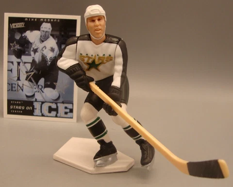1995 LOOSE STARTING LINEUP SLU FIGURE MIKE MODANO DALLAS STARS Cover