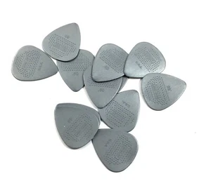 New 12 Pack Dunlop Nylon Max-Grip .60mm guitar picks - Picture 1 of 5