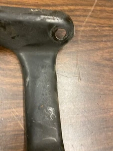 91-95 YJ Jeep Wrangler 2.5 4 Cyl  Lower Alternator Bracket Support  53007506 (07 - Bild 1 von 11