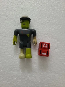 Roblox Video Game Zombie Attack Rusher Action Figure + First Aid Kit - Picture 1 of 7