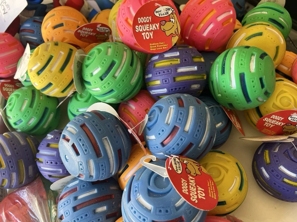 Pelota de juguete para perro chirriante Foto 1 de 1