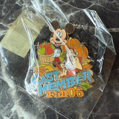 Disney Pin 48912 Mickey Chip Dale Autumn Fall 2006 Cast Member Exclusive - Image 1 of 2