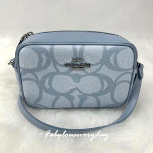 Bolso para cámara COACH Mini Jamie en lona de firma de boceto CBL94 plateado/azul hielo nuevo con etiquetas - Imagen 1 de 7