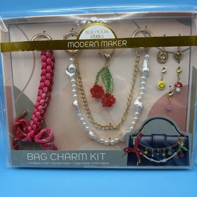 Bolso/Cartera Blue Moon Studio Dijes Cerezas Nuevo  Foto 1 de 3