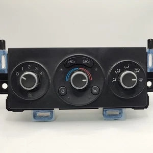 05 06 07 08 09 PONTIAC G6 A/C HEATER CLIMATE CONTROL UNIT 28039185 15831511 P2 - Picture 1 of 5