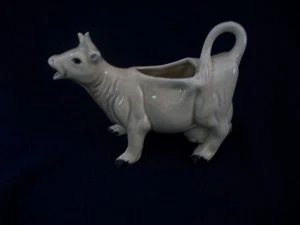 Vintage Yellowish / Tan Ceramic Cow Creamer w/Bell Kenmar? - Picture 1 of 3