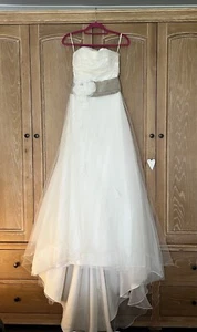 Rembo Styling Wedding Dress UK size 6/8 - Picture 1 of 20
