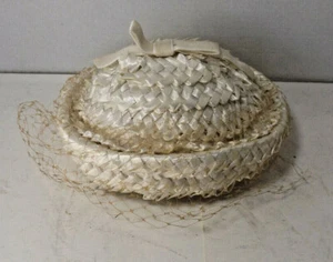 VINTAGE WOMANS HAT (No. 12)VERY NICE CONDITION HENS & KELLY BUFFALO, NY - Picture 1 of 5