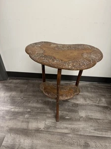 Vintage Japanese Style Floral Pattern Hand Carved Side Table 2 Tier - Picture 1 of 12