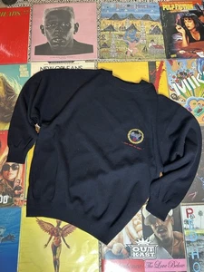 Vintage Navy Knitted Jumper Embroidered Crest Boxy Fit Wool Made in Italy  - Picture 1 of 6