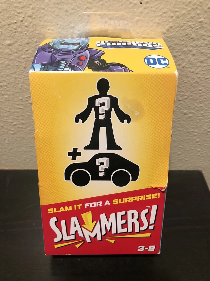 & Artic Sled & Figure Imaginext DC Slammers White Code C