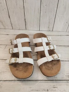 CUTE VIONIC WHITE PATENT LEATHER SANDLES SIZE 6 HOOK AND LOOP FASTENERS - Picture 1 of 6