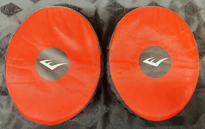 EVERLAST BOXING PUNCHING MITTS MMA TRAINING STRIKE PADS RED - Image 1 of 2