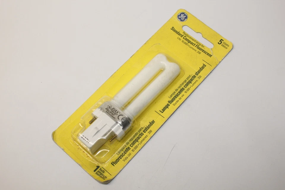 GE PLG41C1 Replacement Bulb Lamp for Standard Compact Fluorescent 250 Lumens - Image 1 of 2