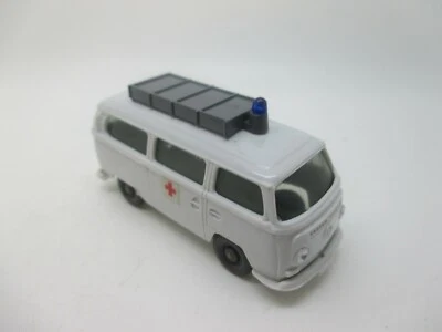 WIKING: VW T2 Bus, Rosso Croce Ambulanza, Acida Hb No. 1037/1B (Schub37) - Immagine 1 di 3